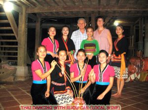 thai traditional dancing