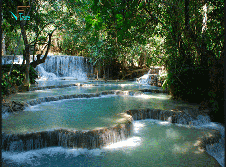 kuang-sri-waterfall-luang-prabang-laos-vietflametours