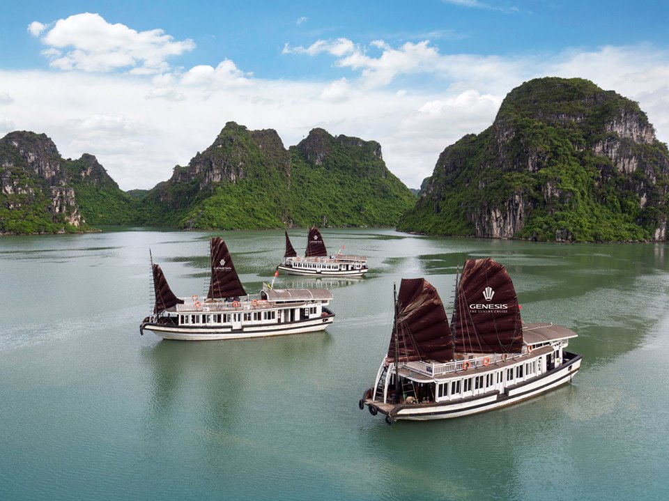 luxury tour 1 day to Halong