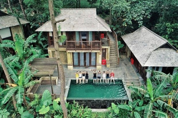 Melia Ba Vi Re black