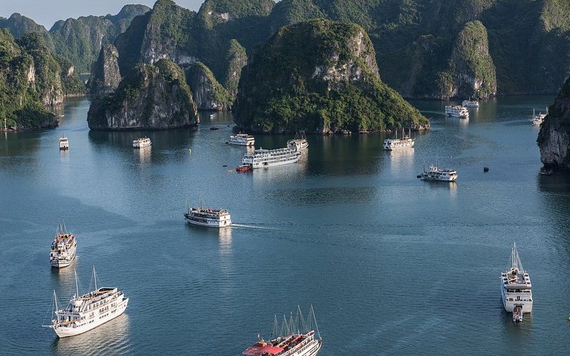 Bai Tu Long 3 Days 2 Nights Tour