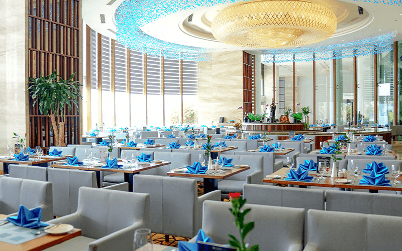 Ha Long Bay restaurant for Muslims