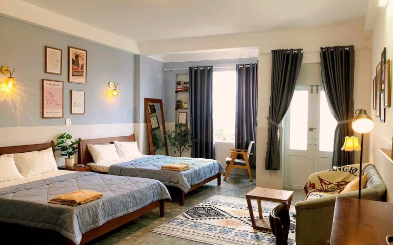 An Urban Homestay