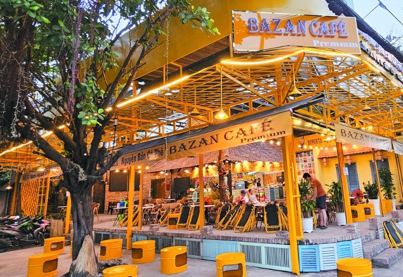 cafe hanoi view 
