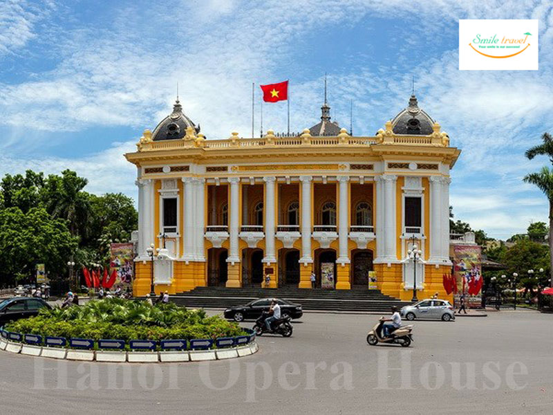 Hanoi-opera-house-smiletravel