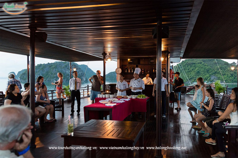 Cooking class- Pelican Cruise, Pelican Classic Cruise Halong Bay 4*