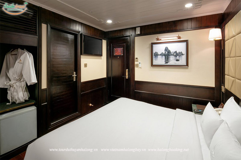 Double cabin- Pelican Cruise, Pelican Classic Cruise Halong Bay 4*