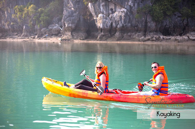 Kayak- Signature Royal Cruise Bai Tu Long Bay 5*, Du Thuyền Signature Royal Cruise 5 Sao