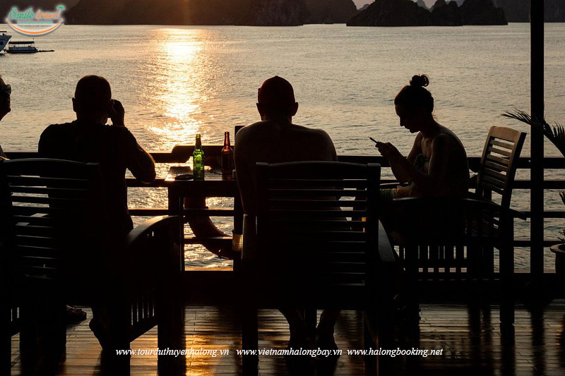 Pelican Cruise, Pelican Classic Cruise Halong Bay 4*