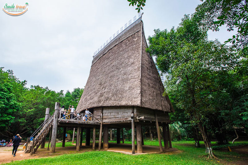 Hanoi City Photos- Tour in Hanoi Ninh Binh Halong Bay with Smile Travel, Best Tour Hanoi Ninh Binh Halong Bay