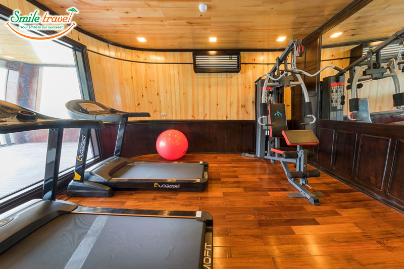 Gym La Regina Legend Cruise Smiletravel Halongbay