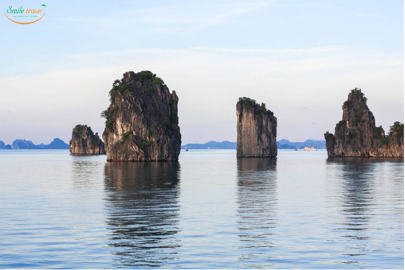 Bai Tu Long Bay-Dragon legend cruise