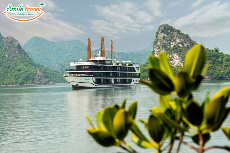 Overview La Regina Legend Cruise Smiletravel Halongbay