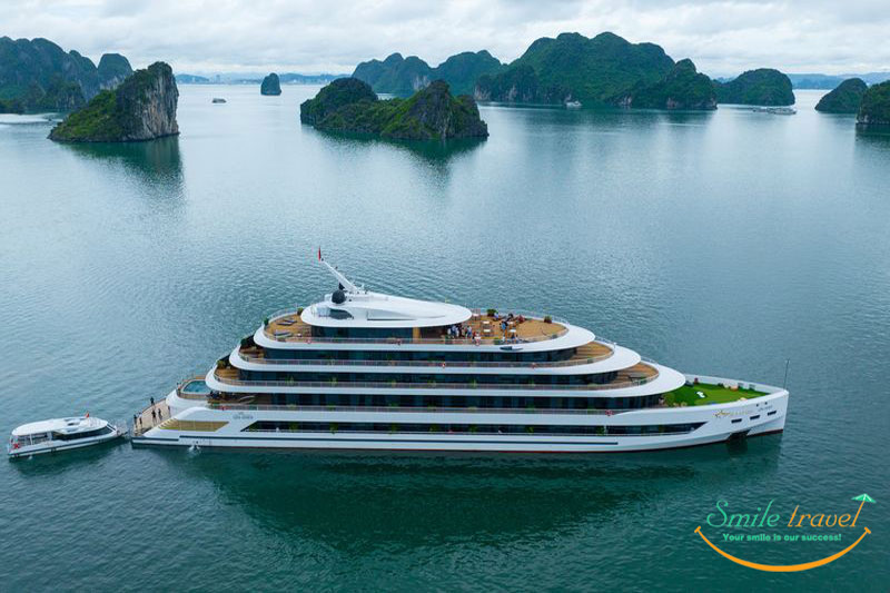 Overview Sea stars cruise halong bay 6 star-Smile Travel