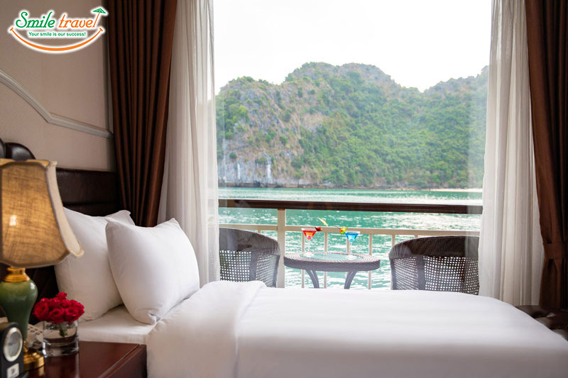 Junior Suite twin sea view Dora Cruise Smiletravel Halong Bay