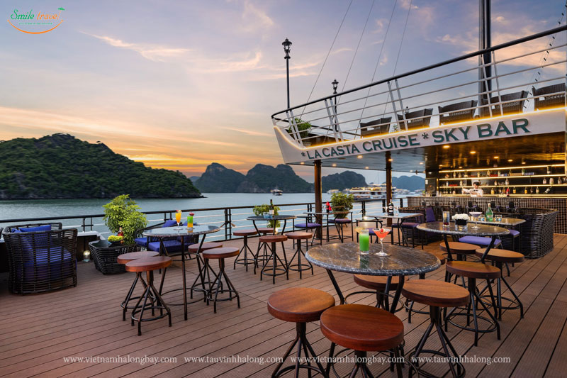 Sundeck-La casta cruise Halong Bay-Lan Ha Bay