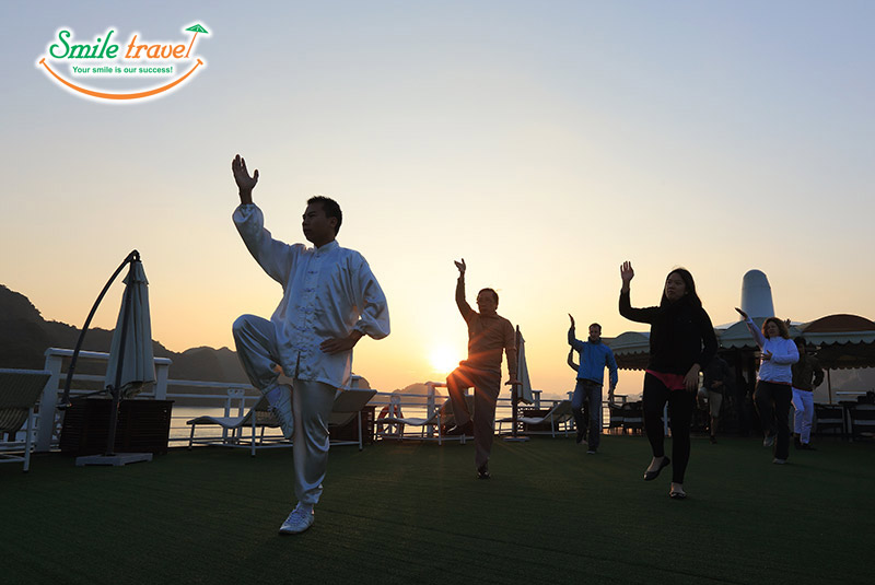 Taichi Starlight Cruise Smiletravel