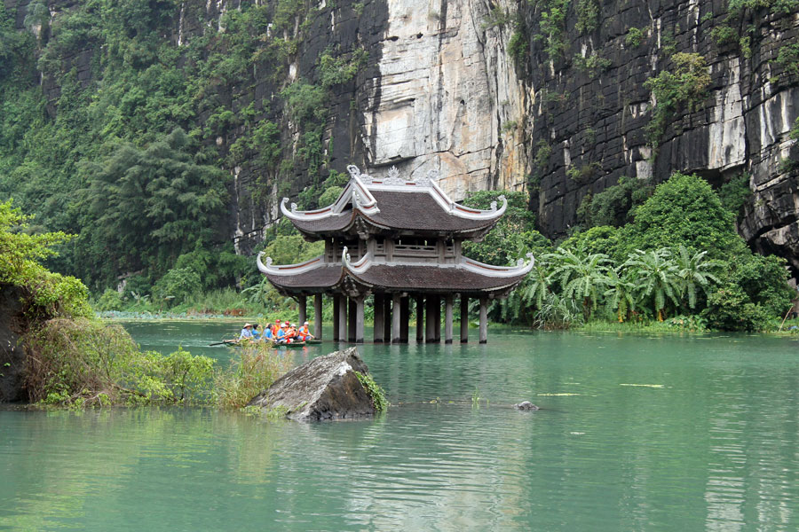 Ninh Binh Muslim Tour 1 day