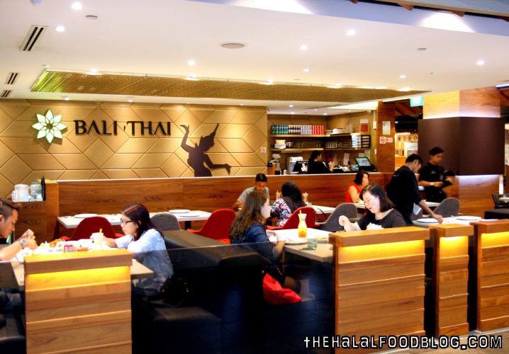 Halal food causeway point