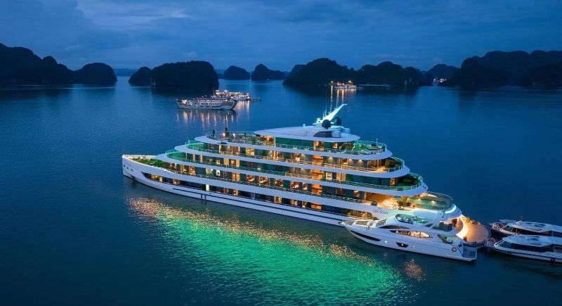 5-Star 2-Day 1-Night Bai Tu Long Bay Cruises